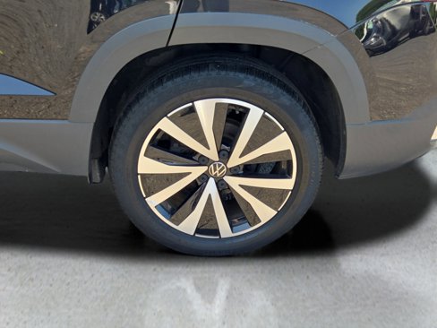 Used 2022 Volkswagen Taos SE image 23