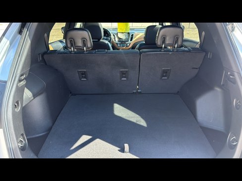 Used 2018 Chevrolet Equinox Premier image 29