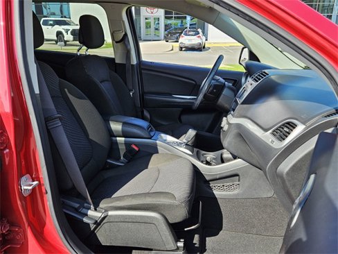 Used 2019 Dodge Journey SE w/ Connectivity Group image 15