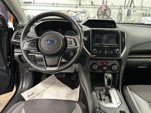 Used 2018 Subaru Crosstrek 2.0i Premium image 11