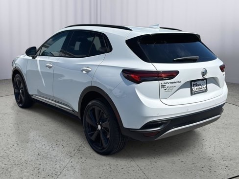 Used 2021 Buick Envision Essence w/ Sport Touring Package image 3