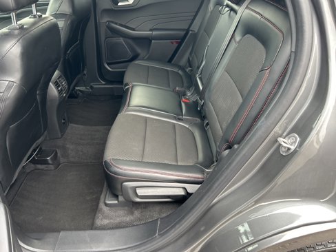 Used 2024 Ford Escape ST-Line image 31