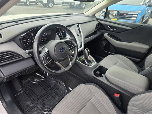 Used 2022 Subaru Outback Premium image 10