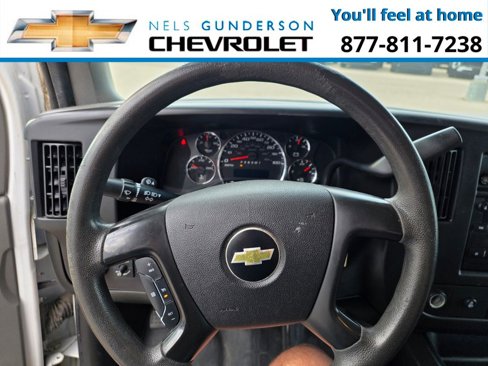Used 2016 Chevrolet Express 3500 image 20