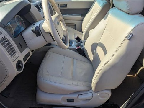Used 2011 Ford Escape XLT w/ 203A Rapid Spec Order Code image 15