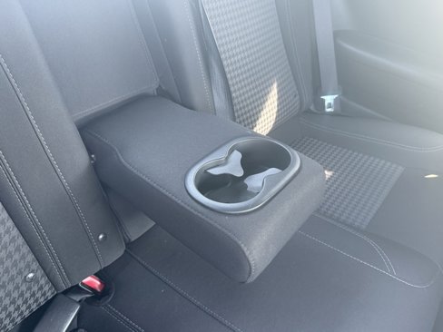 Used 2018 Dodge Challenger SXT w/ Super Sport Group (SS/T) image 33