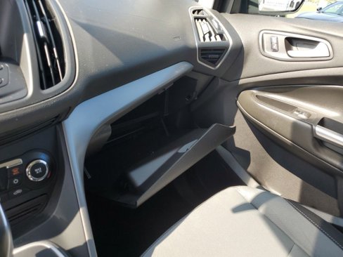 Used 2013 Ford C-MAX SE image 22