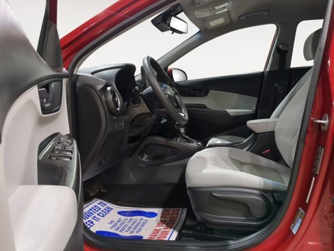 Used 2022 Hyundai Kona SEL image 9