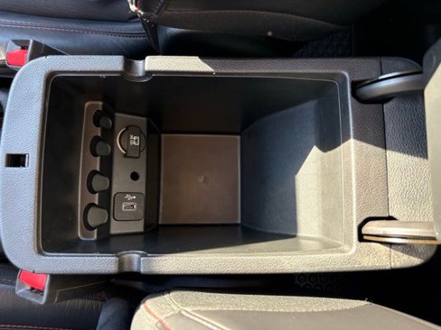 Used 2017 Jeep Cherokee Trailhawk w/ Comfort/Convenience Group image 23