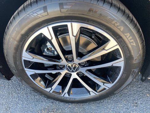 New 2025 Volkswagen Jetta Sport image 28