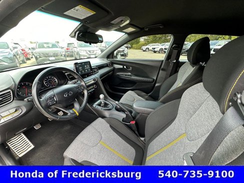 Used 2020 Hyundai Veloster Turbo R-Spec image 17