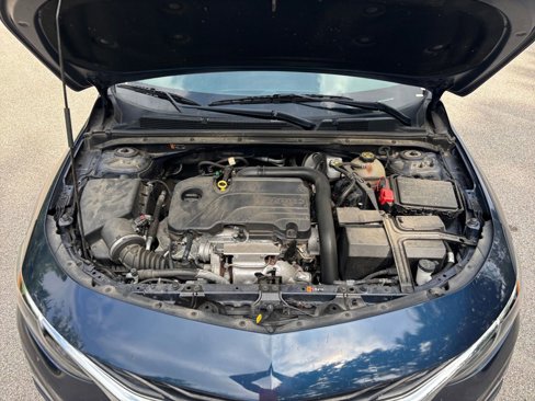 Used 2022 Chevrolet Malibu LT image 30