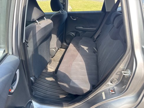 Used 2010 Honda Fit Sport image 12