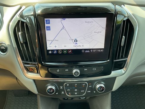 Used 2020 Chevrolet Traverse LT w/ LT Premium Package image 65
