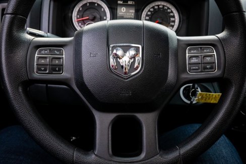 Used 2014 RAM 1500 Express image 33