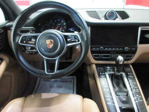 Used 2019 Porsche Macan image 23