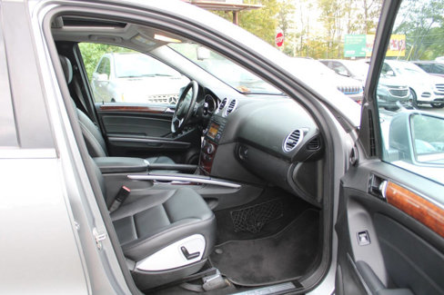 Used 2011 Mercedes-Benz ML 350 4MATIC image 29