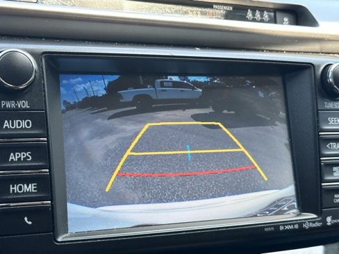 Used 2018 Toyota RAV4 Limited image 12