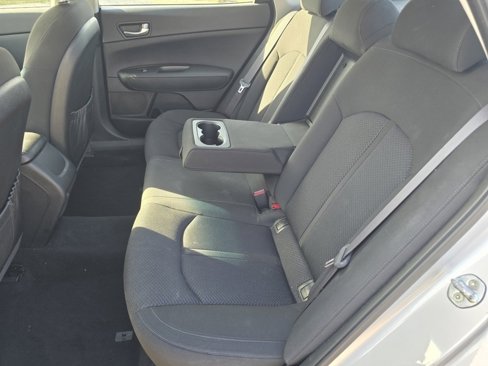 Used 2017 Kia Optima LX image 27