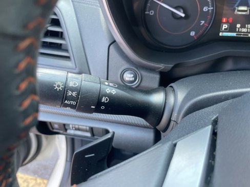 Used 2019 Subaru Crosstrek 2.0i Premium image 29
