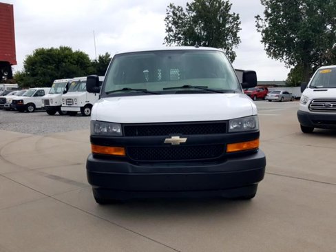 Used 2019 Chevrolet Express 2500 w/ Driver Convenience Package image 4