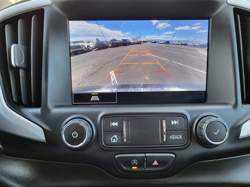Used 2022 GMC Terrain SLT image 13
