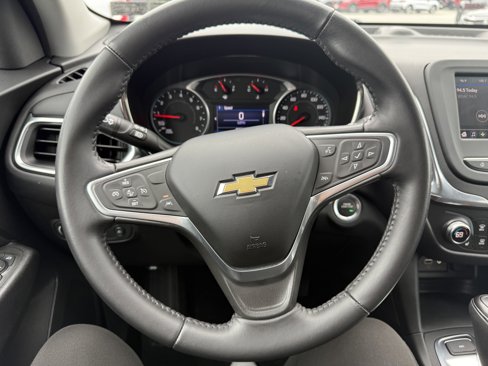 Used 2021 Chevrolet Equinox LT image 11