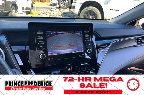 Used 2024 Toyota Camry LE image 17
