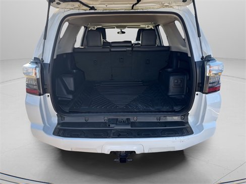 Used 2014 Toyota 4Runner SR5 image 23