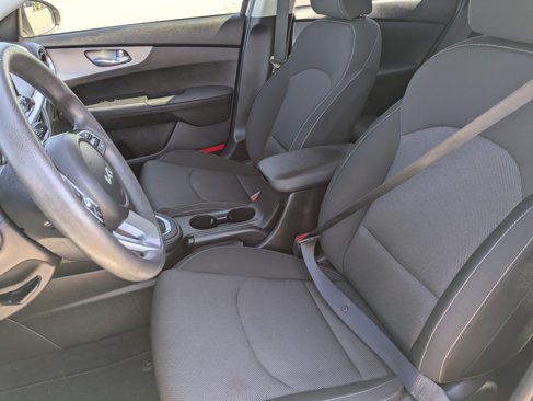 Used 2023 Kia Forte LXS w/ LXS Technology Package image 25