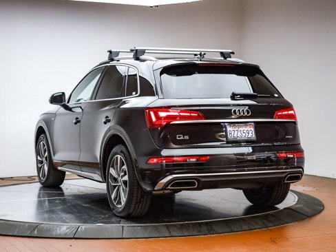 Used 2022 Audi Q5 2.0T Prestige w/ Prestige Package image 9