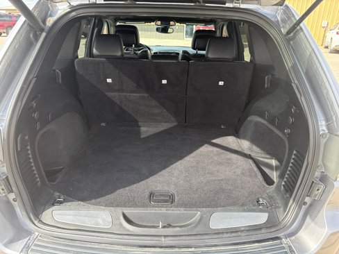 Used 2018 Jeep Grand Cherokee Limited image 17