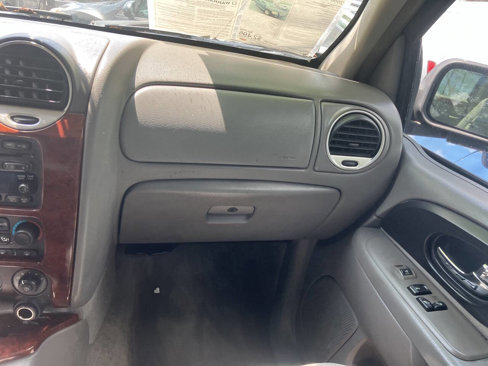 Used 2006 GMC Envoy XL Denali image 17
