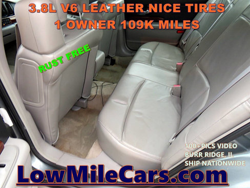 Used 2005 Buick Le Sabre Custom w/ Leather and Comfort Group image 28