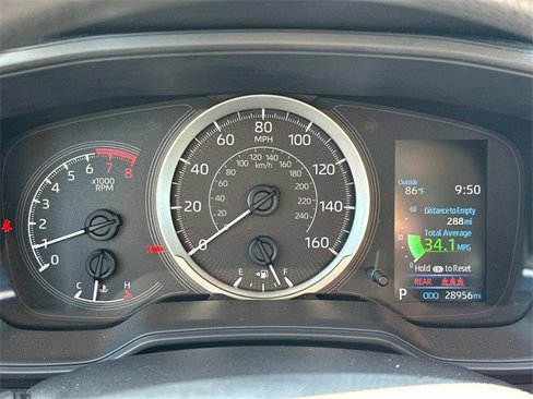 Used 2022 Toyota Corolla LE image 27