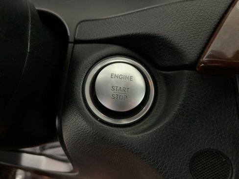 Used 2014 Mercedes-Benz C 250 Sedan image 27