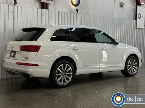 Used 2018 Audi Q7 3.0T Prestige w/ Prestige Package image 4