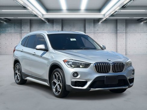 Used 2018 BMW X1 xDrive28i w/ Convenience Package image 2