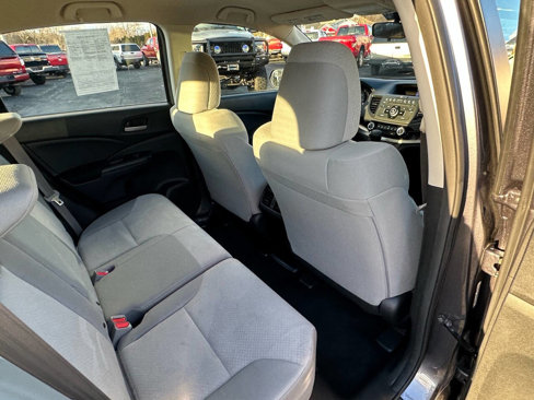 Used 2016 Honda CR-V LX image 25