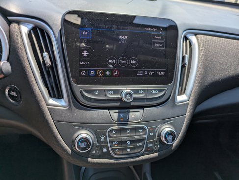 Used 2023 Chevrolet Malibu LT image 16