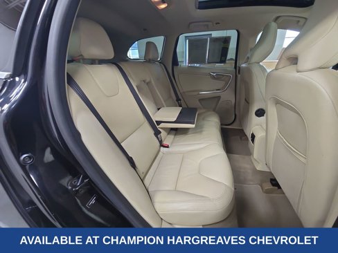 Used 2013 Volvo XC60 3.2 image 35