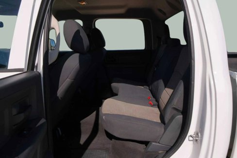 Used 2012 RAM 2500 ST w/ Chrome Appearance Group image 10
