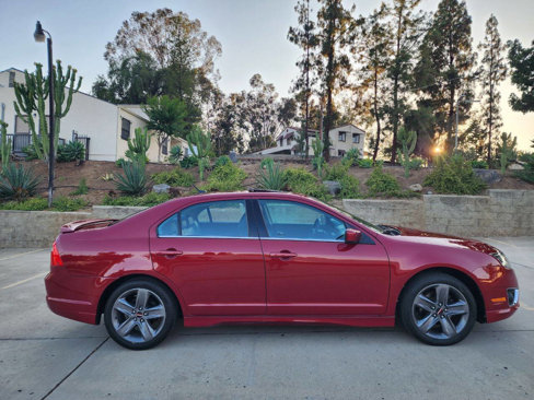 Used 2010 Ford Fusion Sport image 5