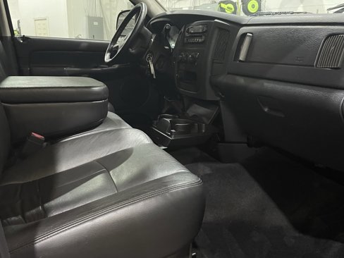 Used 2003 Dodge Ram 1500 Truck SLT image 9