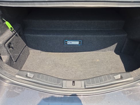 Used 2018 Ford Fusion Energi Titanium image 5