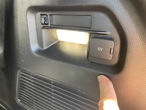 Used 2020 Ford Explorer XLT w/ Comfort Package image 30