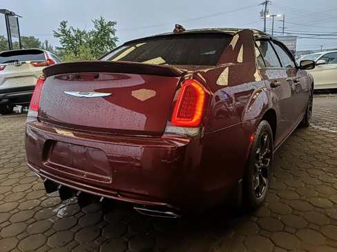 Used 2019 Chrysler 300 S w/ Safetytec Plus Group image 5