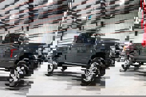 Used 2021 Ford F250 Platinum w/ FX4 Off-Road Package image 16