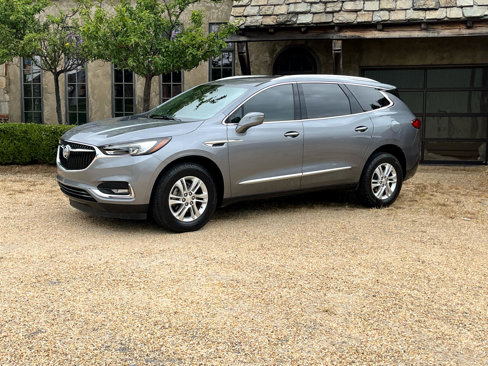 Used 2020 Buick Enclave Essence image 3