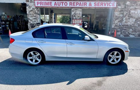 Used 2014 BMW 320i xDrive Sedan image 8